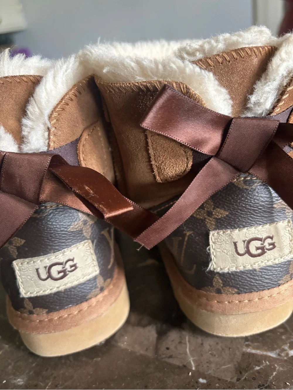 UGG Kids Chestnut Suede Cozy Shearling Ankle Boots